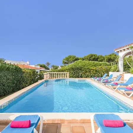 Binibequer Vell Sleeps 8 Pool Air Con Wifi